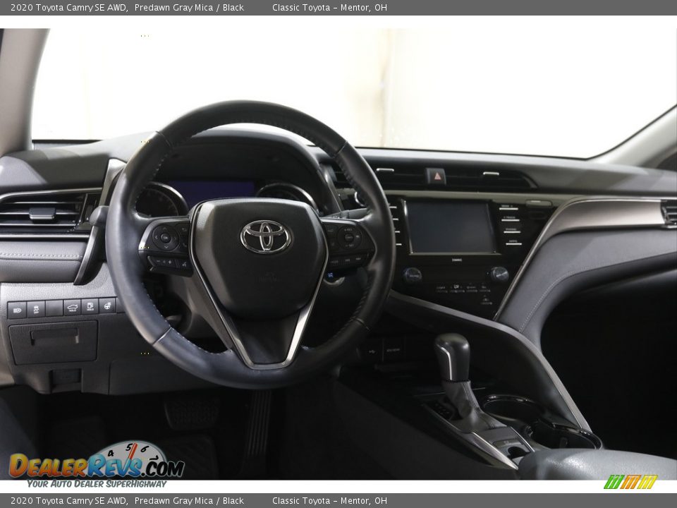 2020 Toyota Camry SE AWD Predawn Gray Mica / Black Photo #6