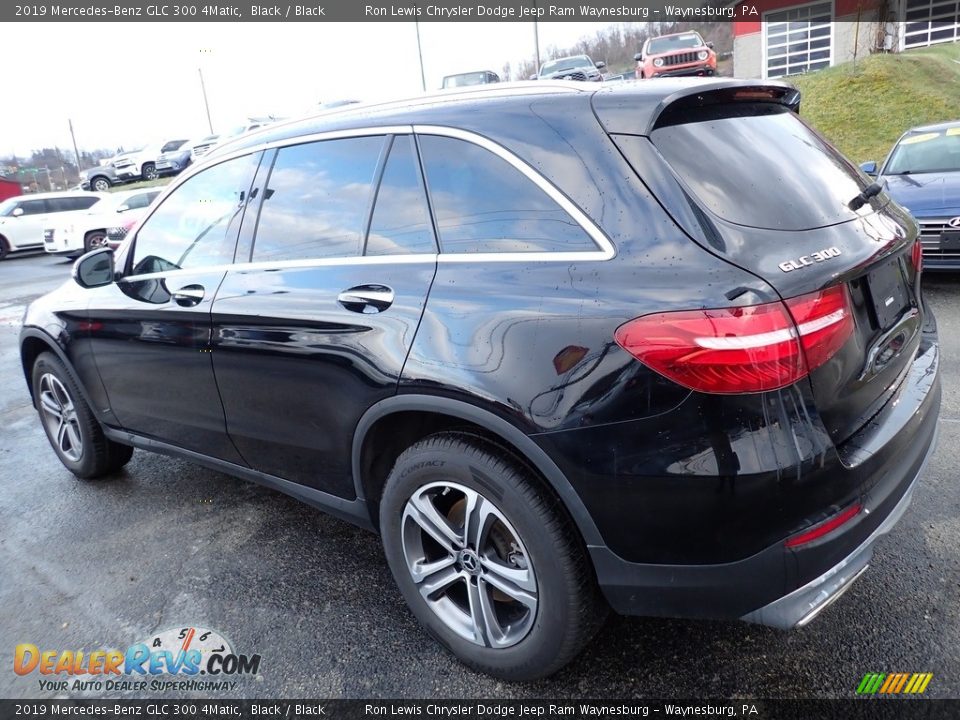 2019 Mercedes-Benz GLC 300 4Matic Black / Black Photo #3