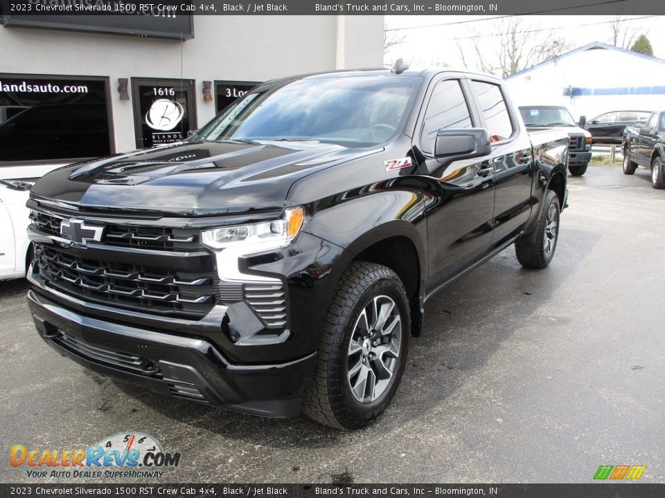 2023 Chevrolet Silverado 1500 RST Crew Cab 4x4 Black / Jet Black Photo #2