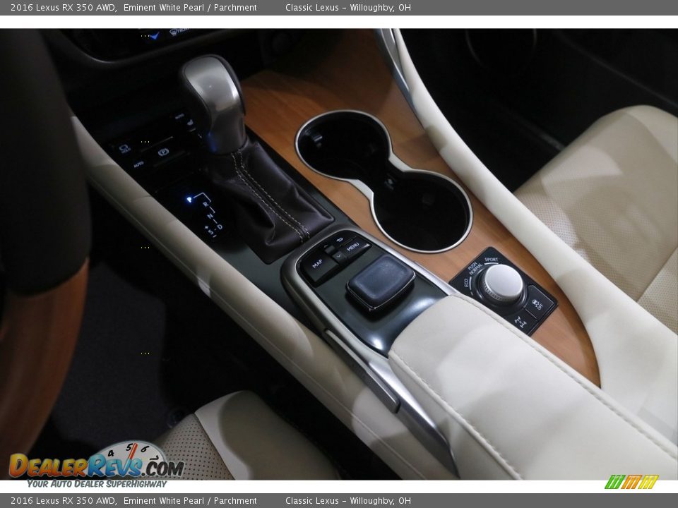 2016 Lexus RX 350 AWD Eminent White Pearl / Parchment Photo #16