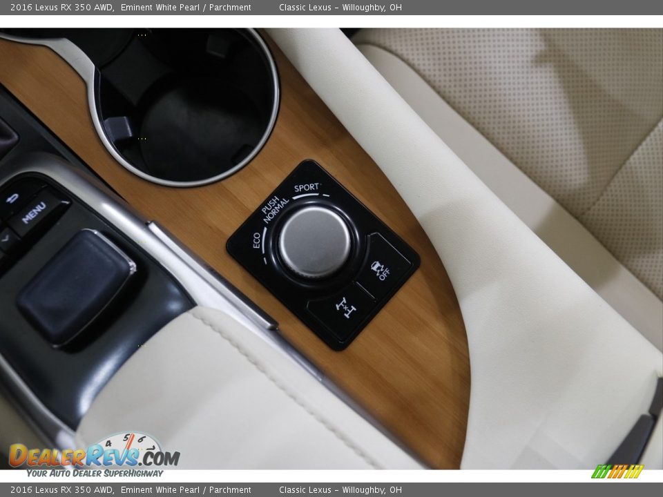 Controls of 2016 Lexus RX 350 AWD Photo #17