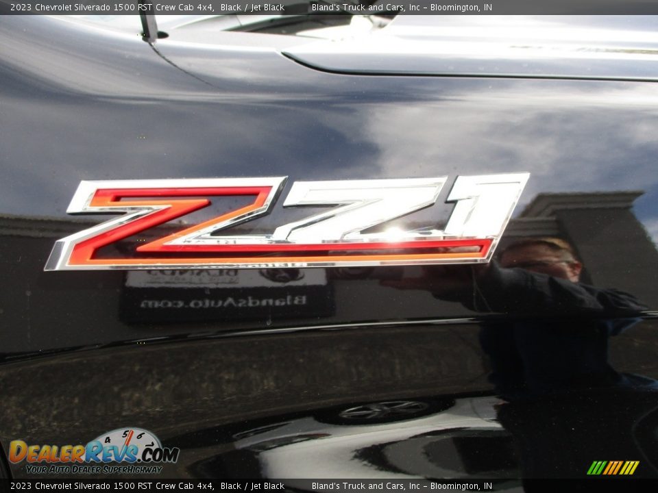 2023 Chevrolet Silverado 1500 RST Crew Cab 4x4 Black / Jet Black Photo #27