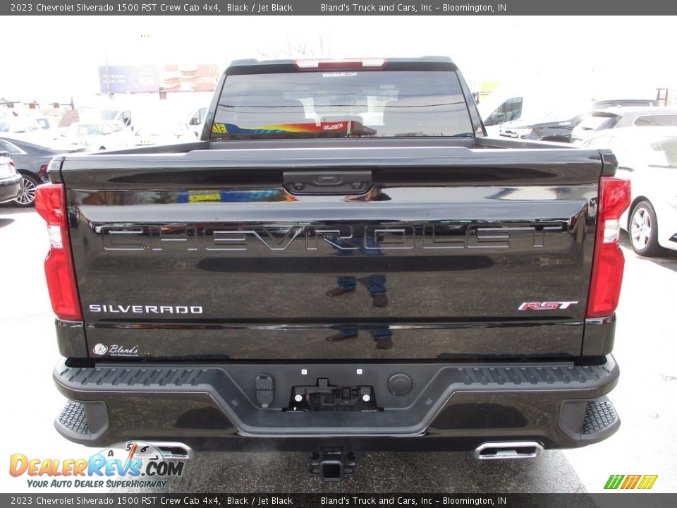 2023 Chevrolet Silverado 1500 RST Crew Cab 4x4 Black / Jet Black Photo #28