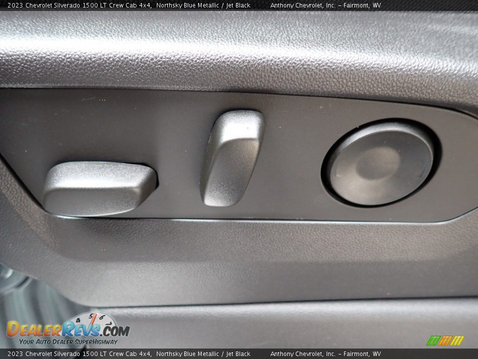 2023 Chevrolet Silverado 1500 LT Crew Cab 4x4 Northsky Blue Metallic / Jet Black Photo #16