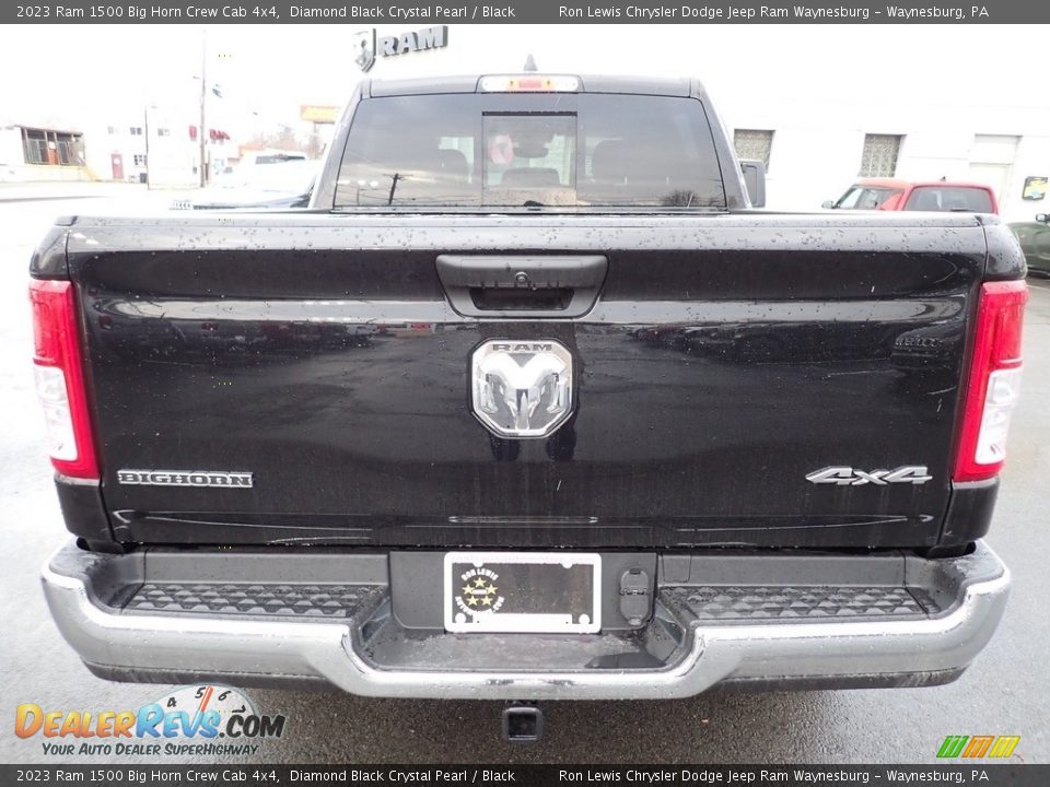 2023 Ram 1500 Big Horn Crew Cab 4x4 Diamond Black Crystal Pearl / Black Photo #4