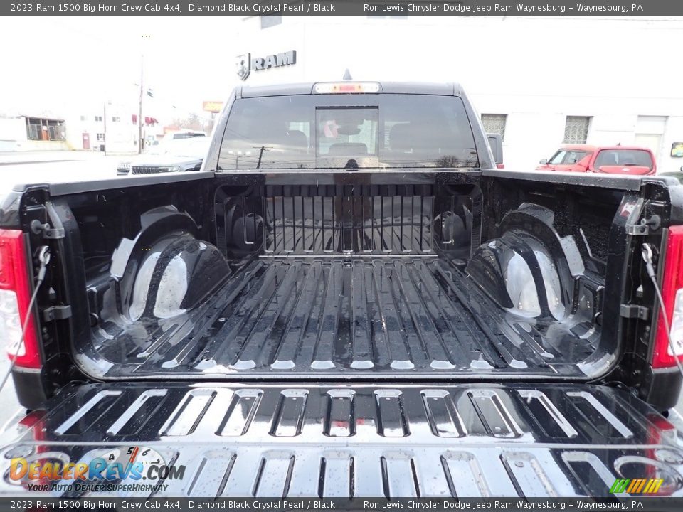 2023 Ram 1500 Big Horn Crew Cab 4x4 Diamond Black Crystal Pearl / Black Photo #5