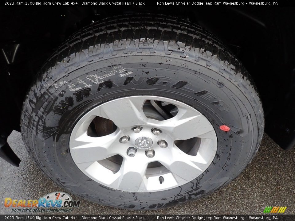 2023 Ram 1500 Big Horn Crew Cab 4x4 Diamond Black Crystal Pearl / Black Photo #10
