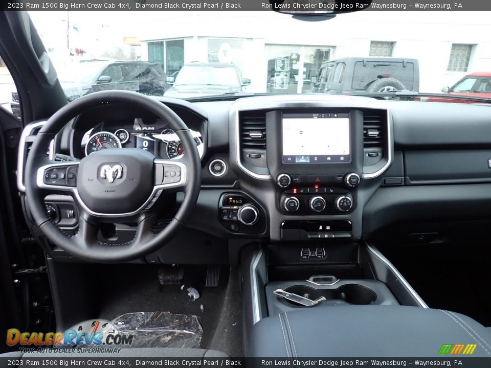 2023 Ram 1500 Big Horn Crew Cab 4x4 Diamond Black Crystal Pearl / Black Photo #13