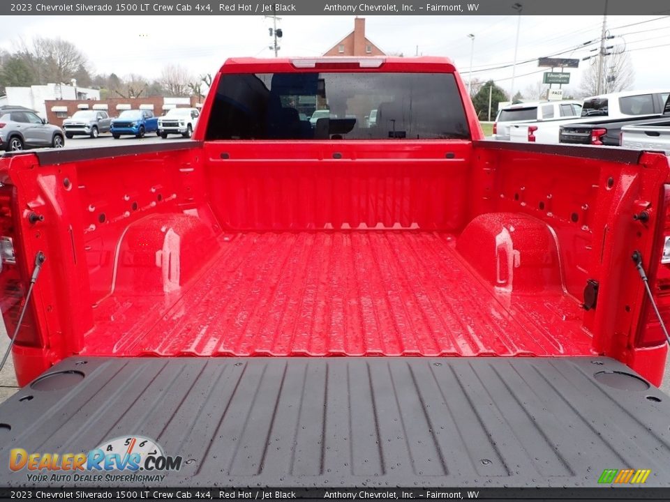 2023 Chevrolet Silverado 1500 LT Crew Cab 4x4 Red Hot / Jet Black Photo #5