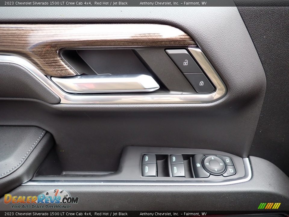 2023 Chevrolet Silverado 1500 LT Crew Cab 4x4 Red Hot / Jet Black Photo #14