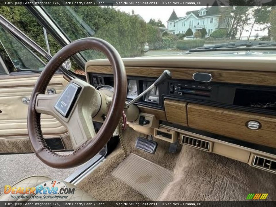Dashboard of 1989 Jeep Grand Wagoneer 4x4 Photo #3