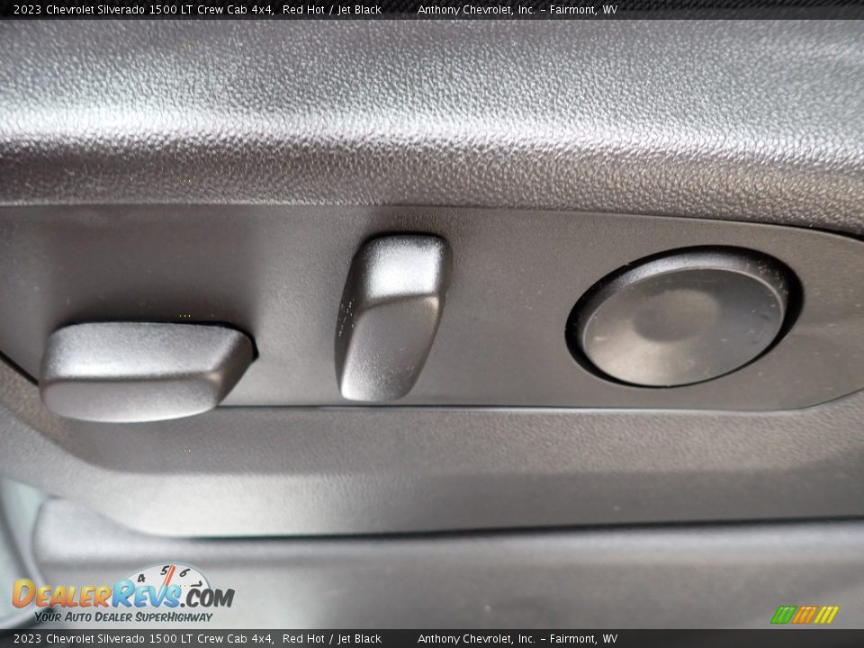 2023 Chevrolet Silverado 1500 LT Crew Cab 4x4 Red Hot / Jet Black Photo #16