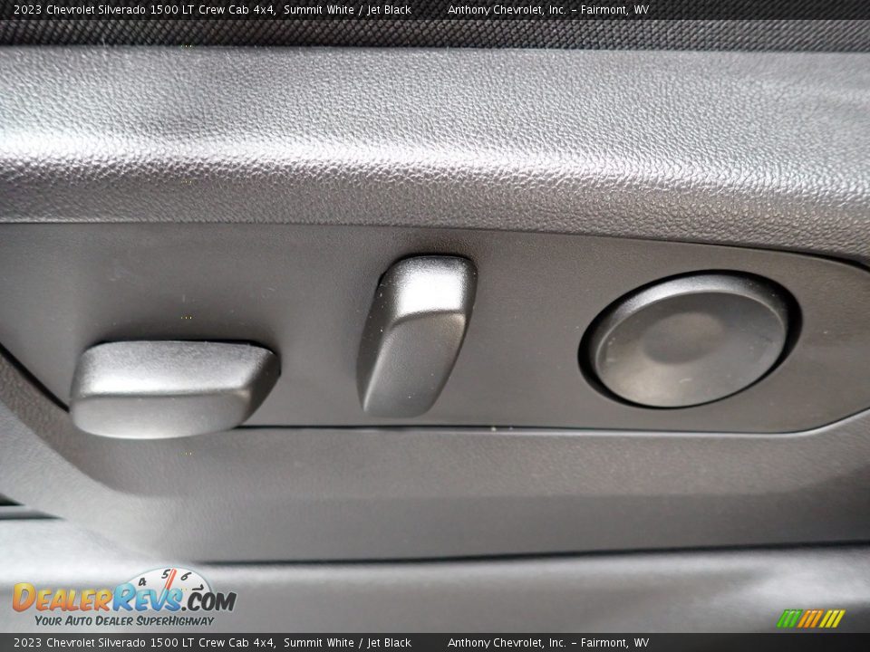 2023 Chevrolet Silverado 1500 LT Crew Cab 4x4 Summit White / Jet Black Photo #16