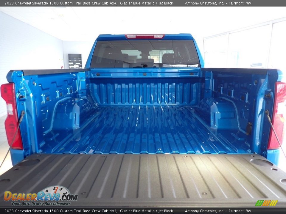 2023 Chevrolet Silverado 1500 Custom Trail Boss Crew Cab 4x4 Glacier Blue Metallic / Jet Black Photo #5