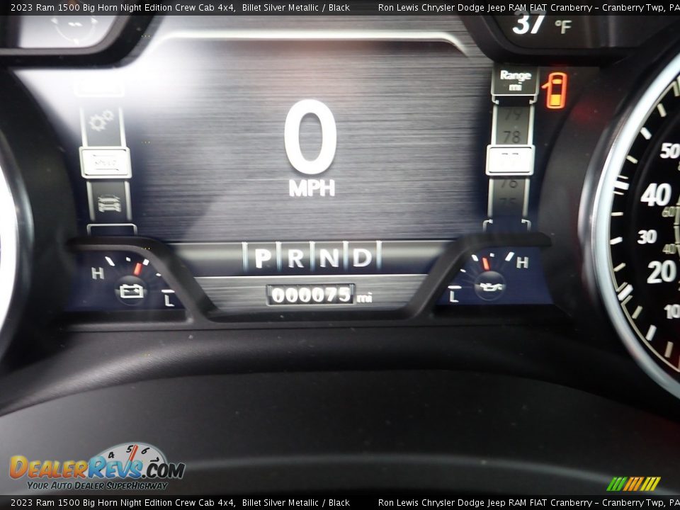 2023 Ram 1500 Big Horn Night Edition Crew Cab 4x4 Billet Silver Metallic / Black Photo #15