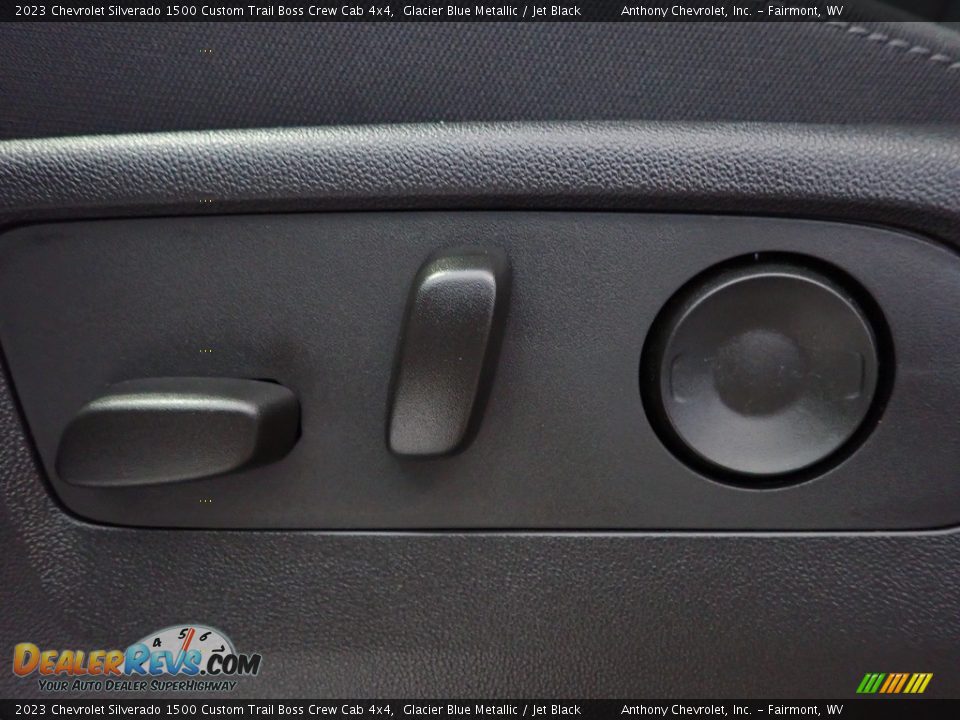 2023 Chevrolet Silverado 1500 Custom Trail Boss Crew Cab 4x4 Glacier Blue Metallic / Jet Black Photo #15