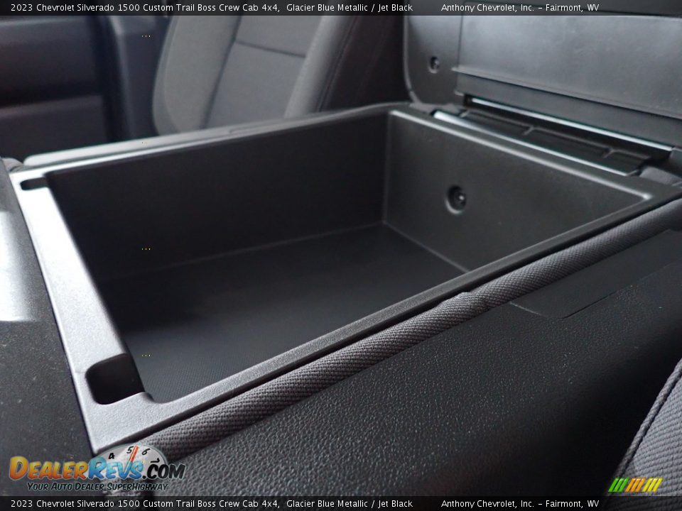 2023 Chevrolet Silverado 1500 Custom Trail Boss Crew Cab 4x4 Glacier Blue Metallic / Jet Black Photo #17