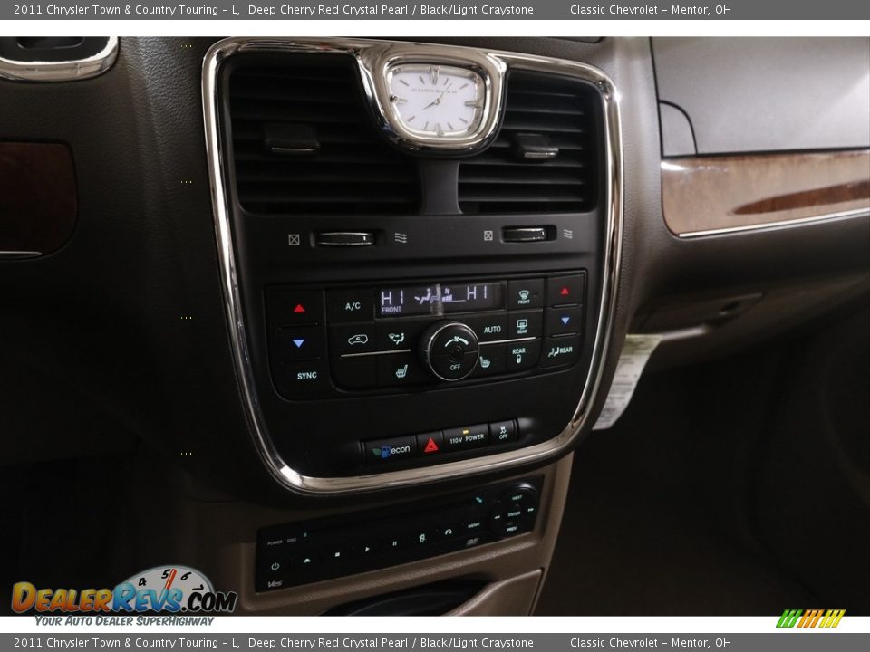 2011 Chrysler Town & Country Touring - L Deep Cherry Red Crystal Pearl / Black/Light Graystone Photo #14
