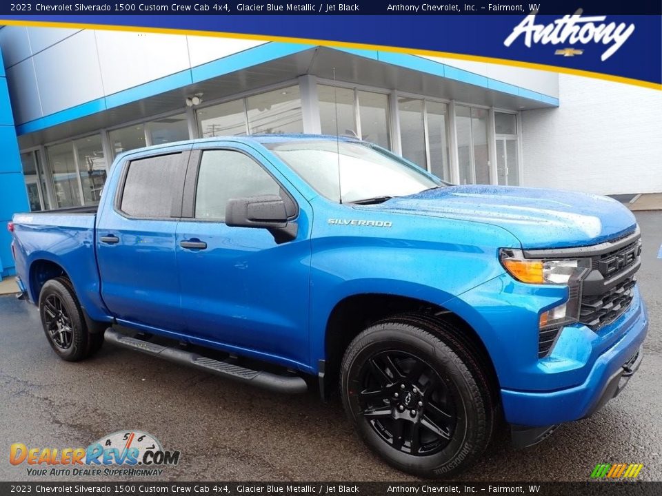 2023 Chevrolet Silverado 1500 Custom Crew Cab 4x4 Glacier Blue Metallic / Jet Black Photo #1