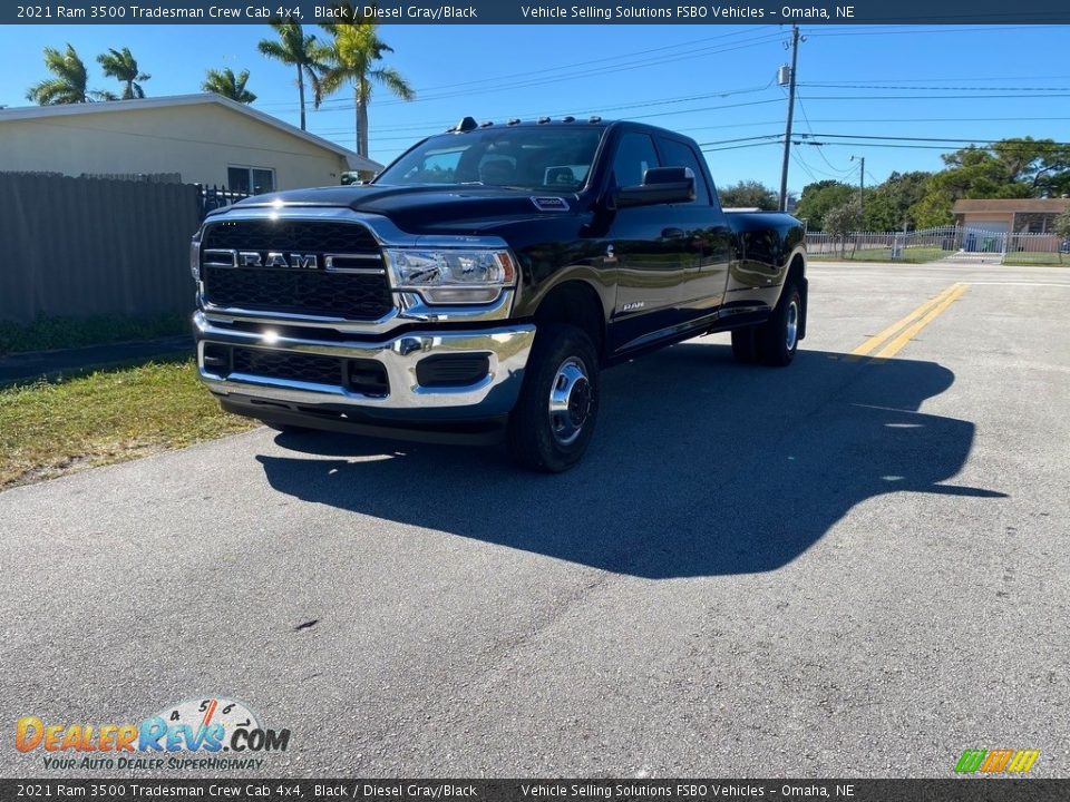 2021 Ram 3500 Tradesman Crew Cab 4x4 Black / Diesel Gray/Black Photo #9