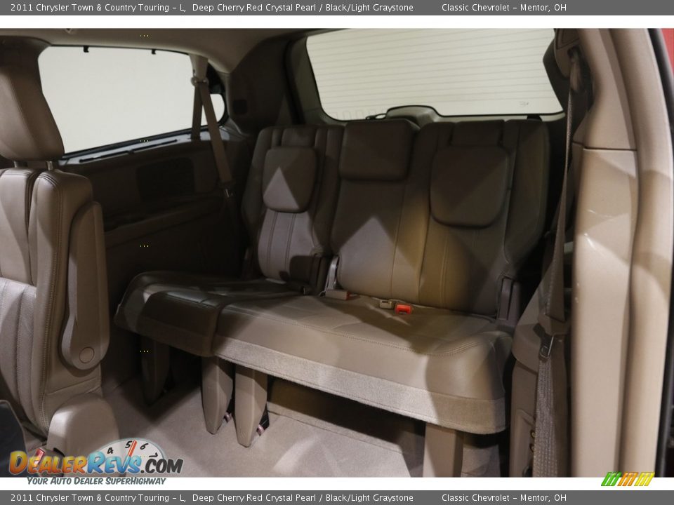2011 Chrysler Town & Country Touring - L Deep Cherry Red Crystal Pearl / Black/Light Graystone Photo #20