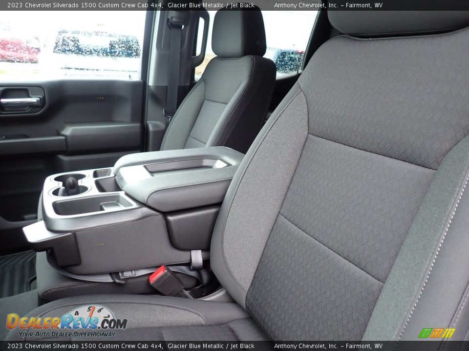 2023 Chevrolet Silverado 1500 Custom Crew Cab 4x4 Glacier Blue Metallic / Jet Black Photo #11