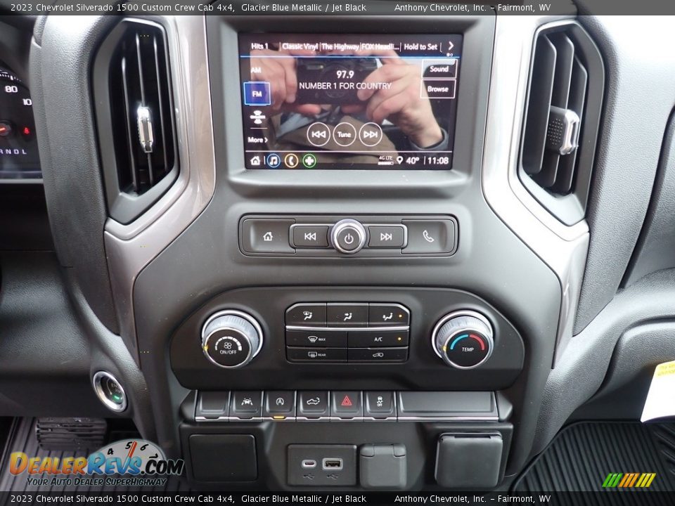2023 Chevrolet Silverado 1500 Custom Crew Cab 4x4 Glacier Blue Metallic / Jet Black Photo #20