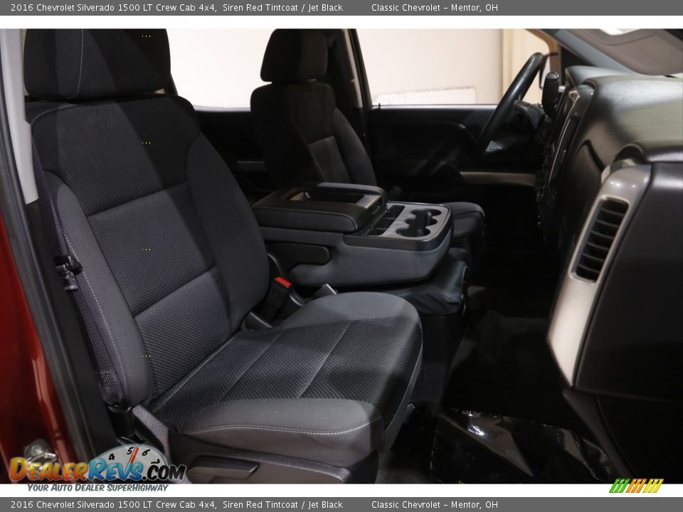 2016 Chevrolet Silverado 1500 LT Crew Cab 4x4 Siren Red Tintcoat / Jet Black Photo #16