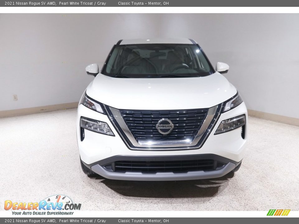 2021 Nissan Rogue SV AWD Pearl White Tricoat / Gray Photo #2