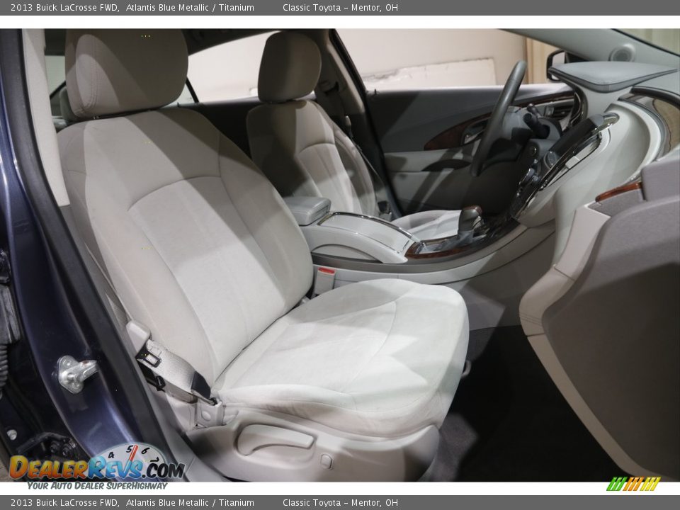 Front Seat of 2013 Buick LaCrosse FWD Photo #14