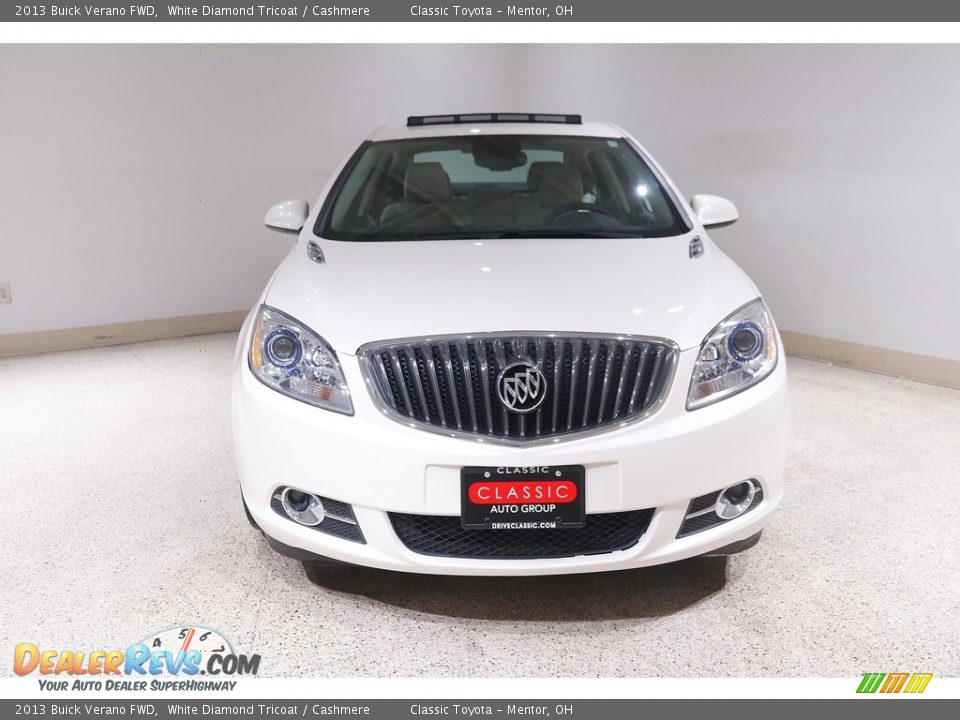 2013 Buick Verano FWD White Diamond Tricoat / Cashmere Photo #2