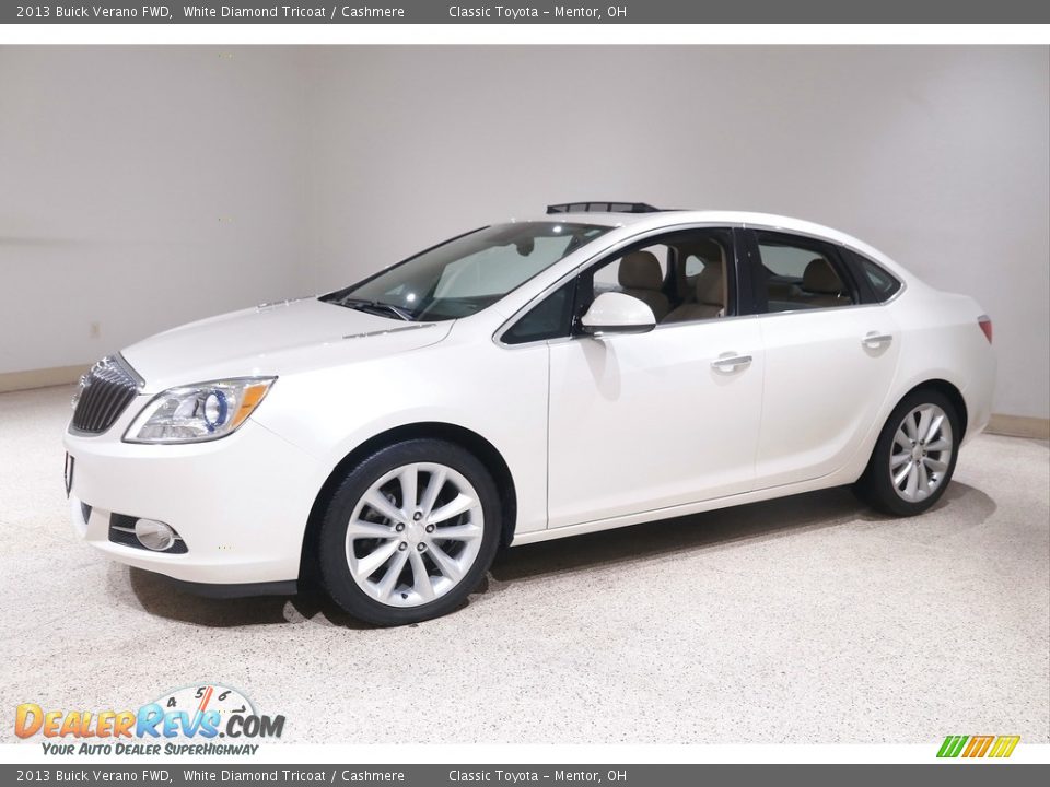 2013 Buick Verano FWD White Diamond Tricoat / Cashmere Photo #3