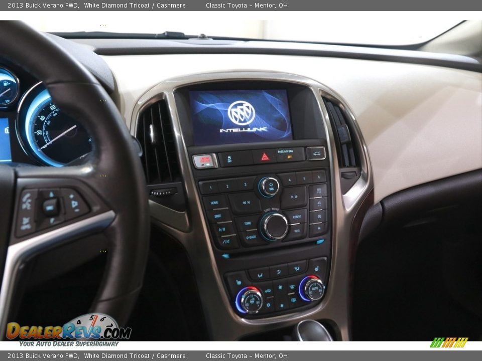 2013 Buick Verano FWD White Diamond Tricoat / Cashmere Photo #9