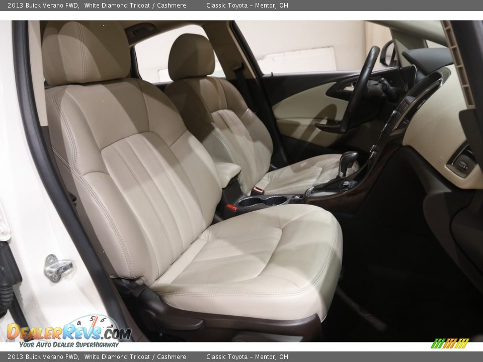 2013 Buick Verano FWD White Diamond Tricoat / Cashmere Photo #15