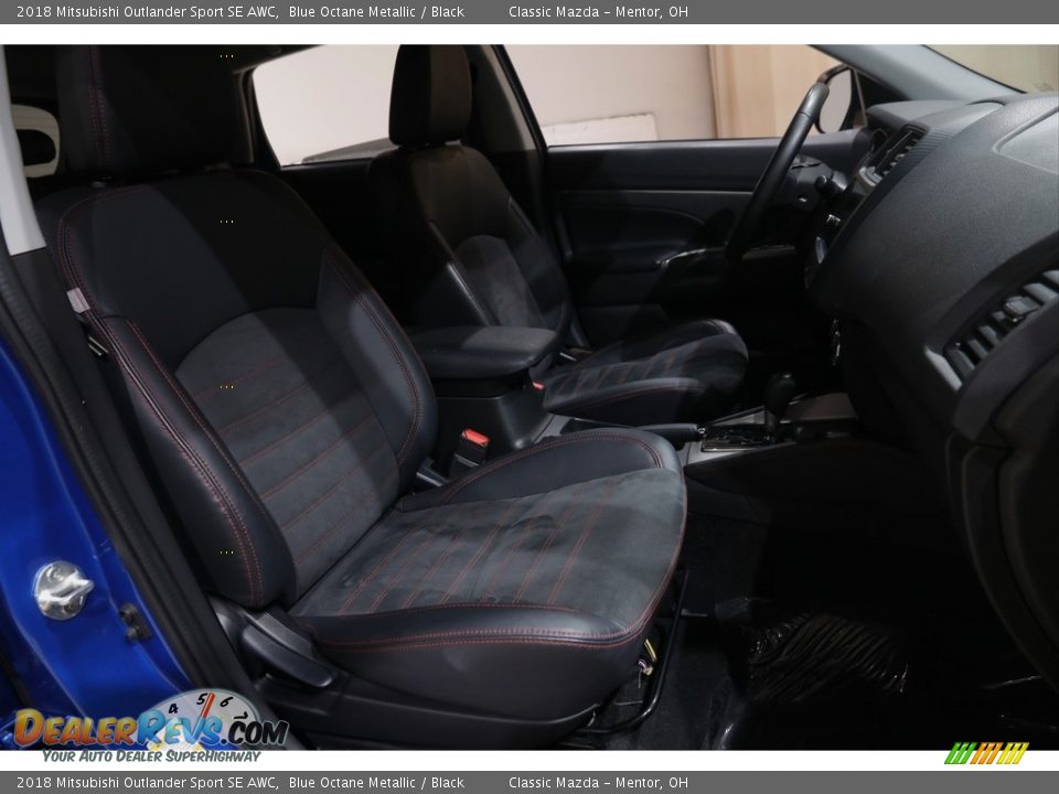 Front Seat of 2018 Mitsubishi Outlander Sport SE AWC Photo #17