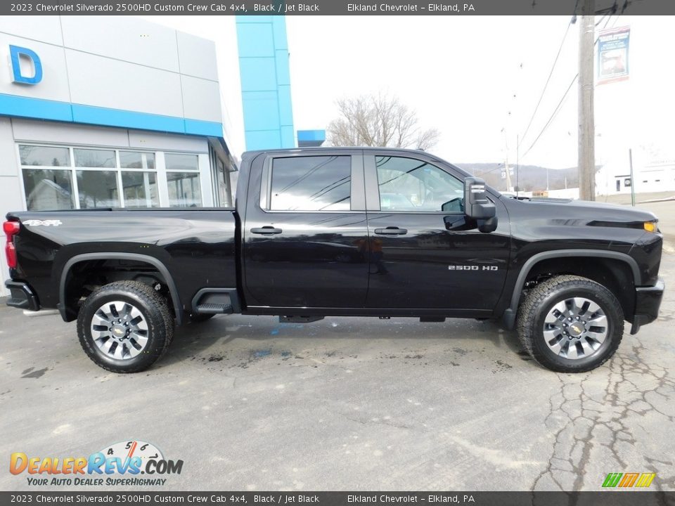 2023 Chevrolet Silverado 2500HD Custom Crew Cab 4x4 Black / Jet Black Photo #8