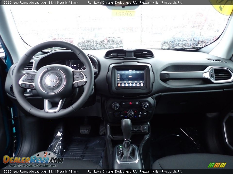 Dashboard of 2020 Jeep Renegade Latitude Photo #13