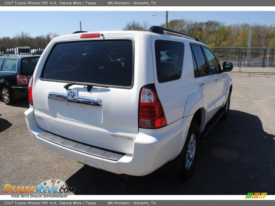 2007 Toyota 4Runner SR5 4x4 Natural White / Taupe Photo #5