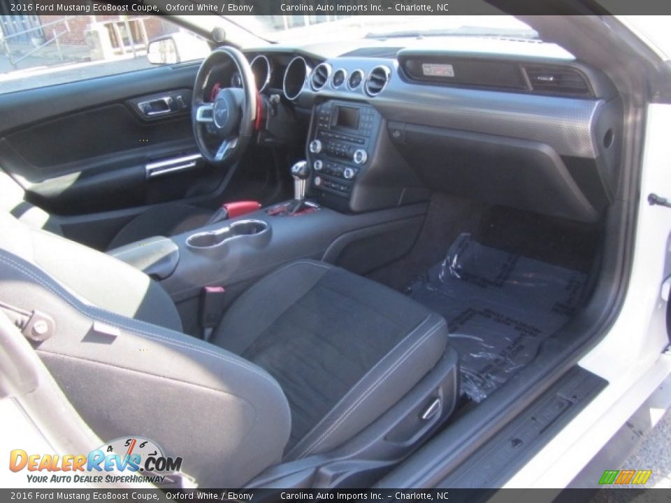 2016 Ford Mustang EcoBoost Coupe Oxford White / Ebony Photo #23