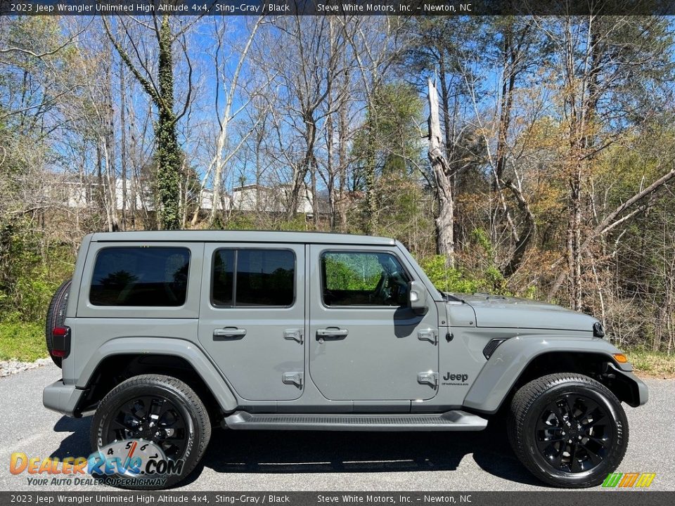 2023 Jeep Wrangler Unlimited High Altitude 4x4 Sting-Gray / Black Photo #5