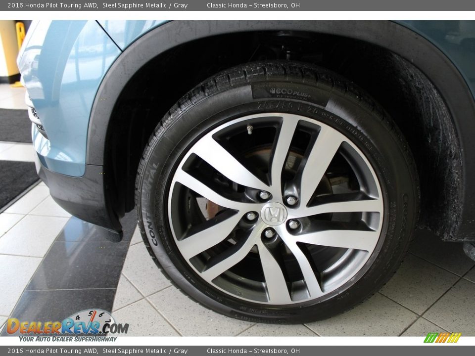 2016 Honda Pilot Touring AWD Wheel Photo #12