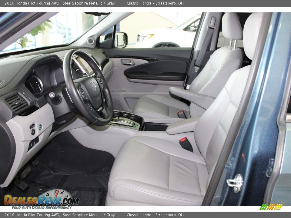 Gray Interior - 2016 Honda Pilot Touring AWD Photo #29