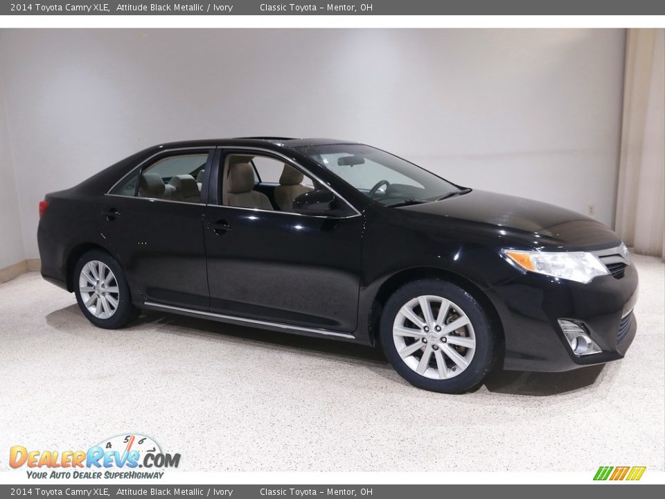 2014 Toyota Camry XLE Attitude Black Metallic / Ivory Photo #1