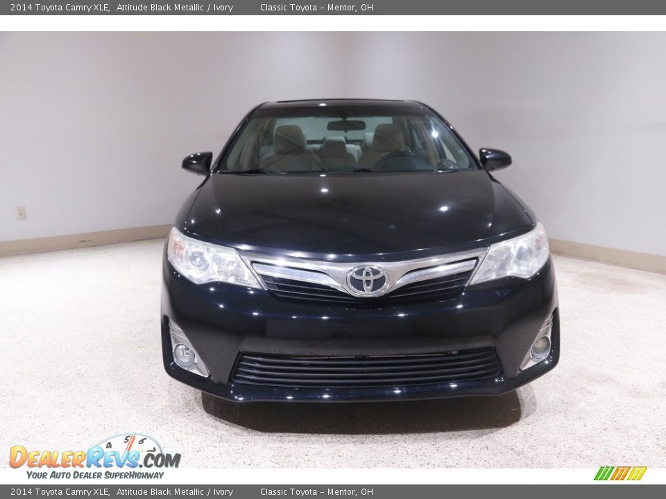 2014 Toyota Camry XLE Attitude Black Metallic / Ivory Photo #2