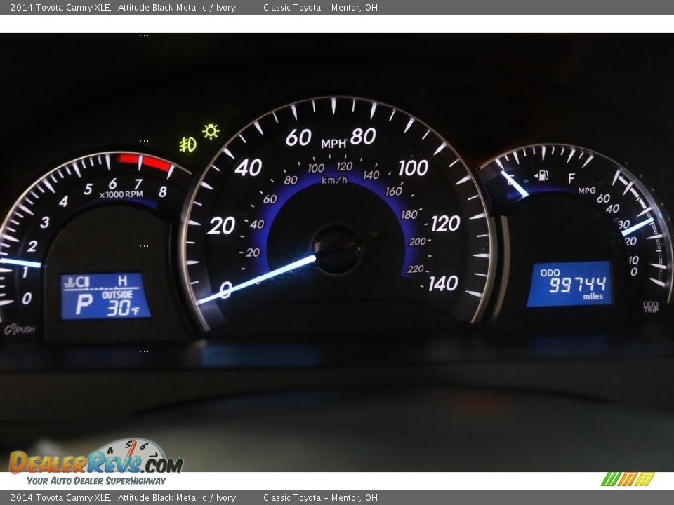 2014 Toyota Camry XLE Attitude Black Metallic / Ivory Photo #8