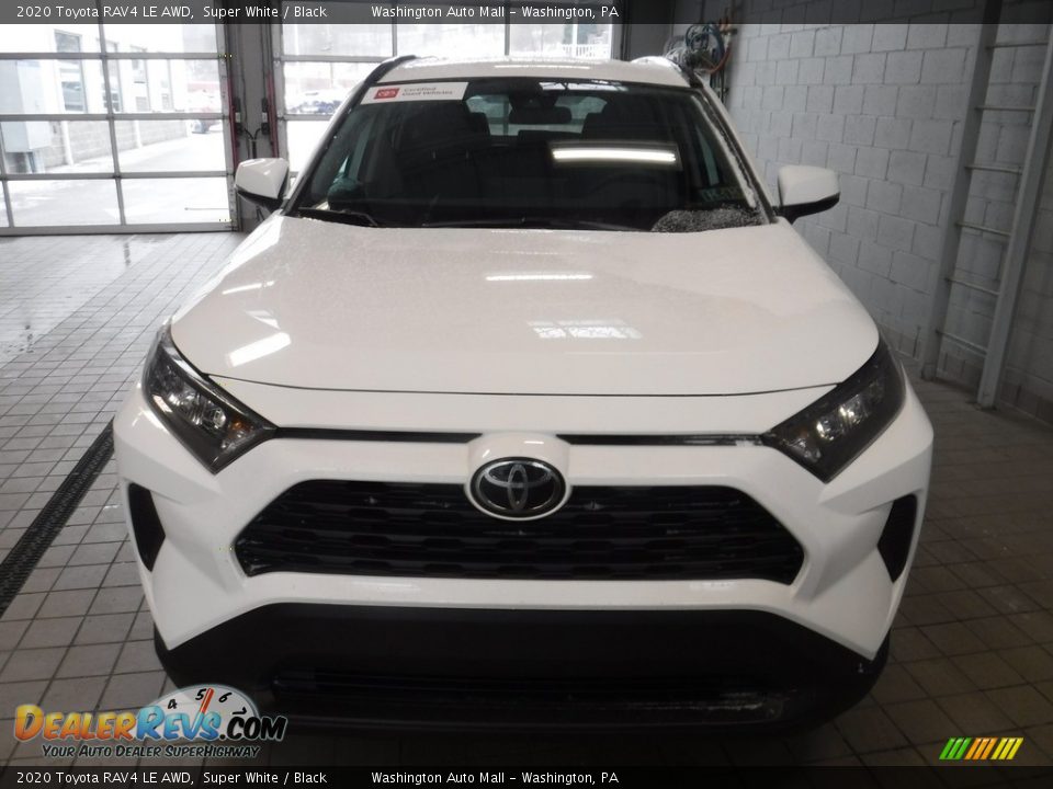 2020 Toyota RAV4 LE AWD Super White / Black Photo #12