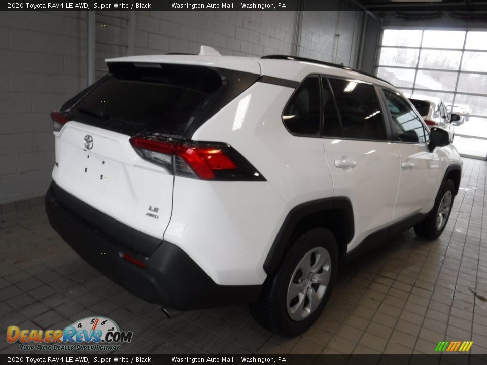 2020 Toyota RAV4 LE AWD Super White / Black Photo #17