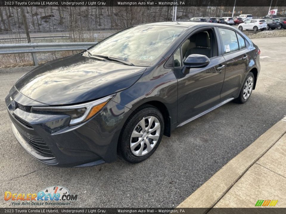 Front 3/4 View of 2023 Toyota Corolla LE Hybrid Photo #7