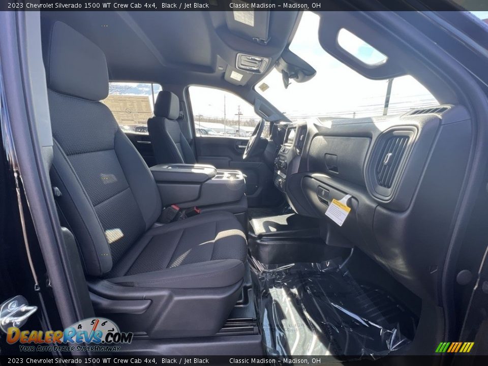 2023 Chevrolet Silverado 1500 WT Crew Cab 4x4 Black / Jet Black Photo #18