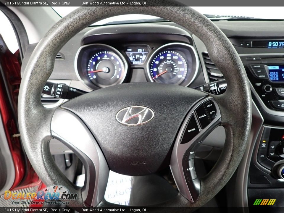 2016 Hyundai Elantra SE Red / Gray Photo #13